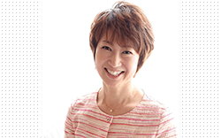 津田なおみ